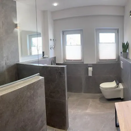 Business Ho 03 Apartman *