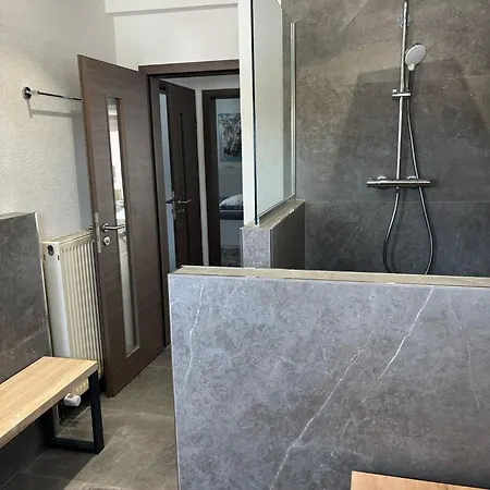 Business Ho 03 Apartament