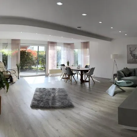 Business Ho 03 Apartamento *