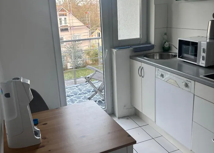 Апартаменты Business Ho 03 *